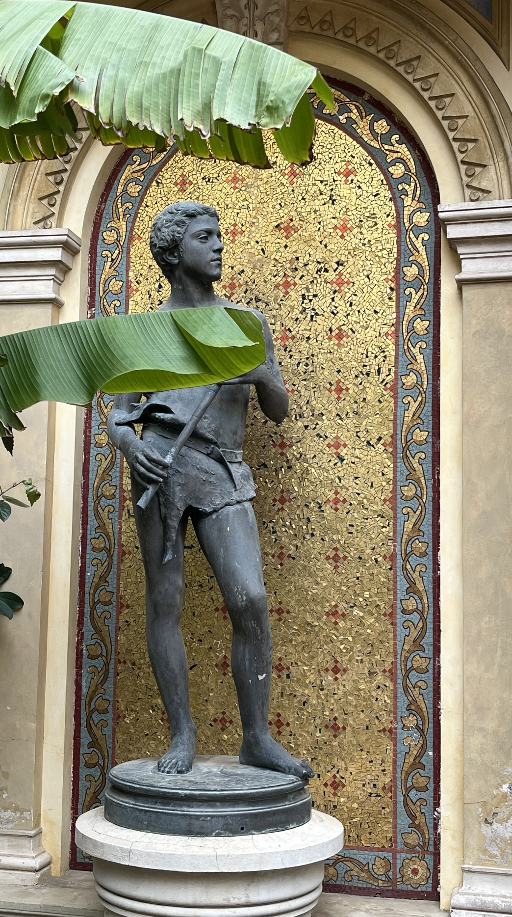 🏛️ L&rsquo;hôtel Pams : un trésor d’art et de luxe au cœur du vieux centre ville de Perpignan