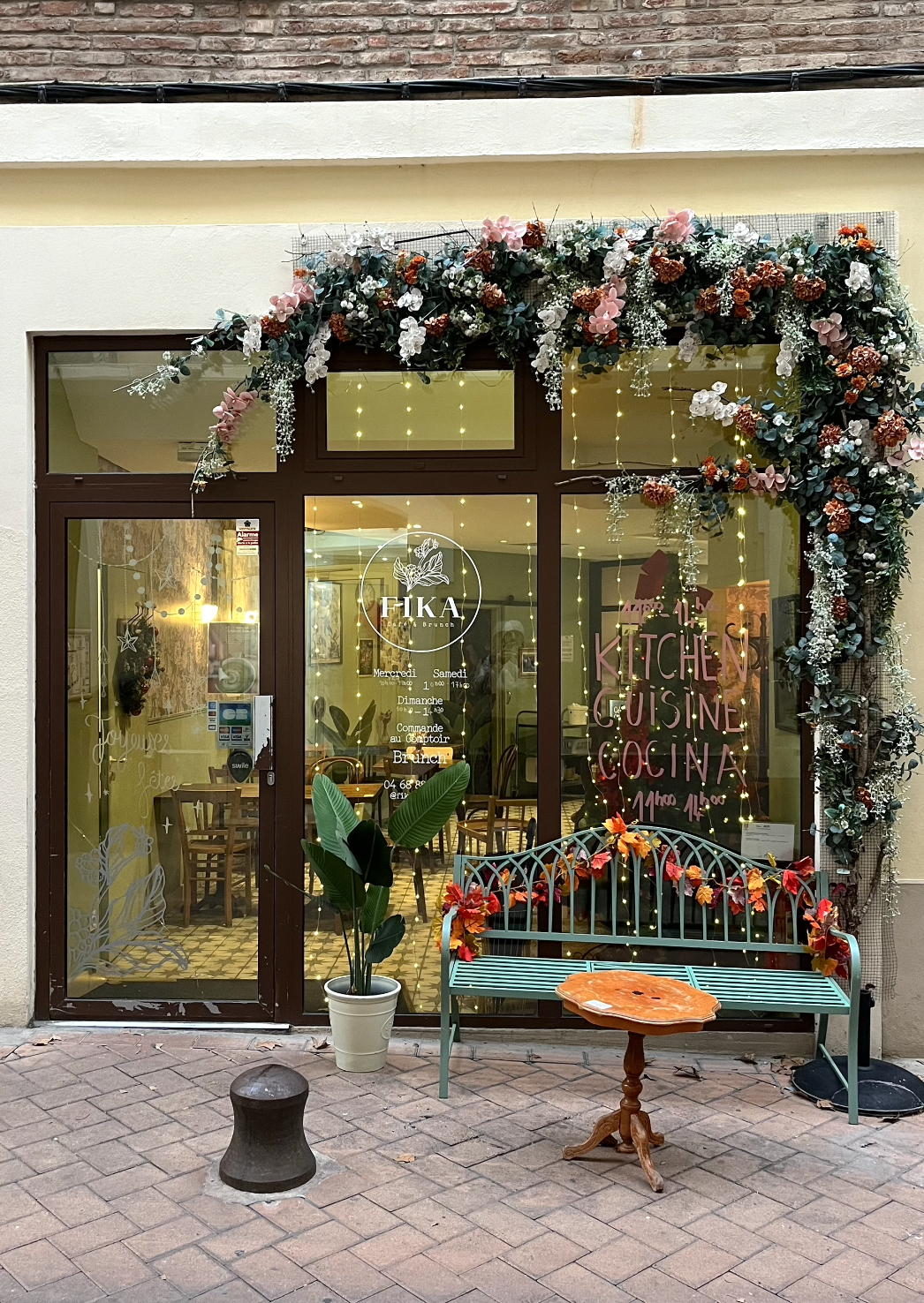 ☕✨ Fika : Le Coffee Shop Vintage et Chaleureux pour Bruncher à Perpignan