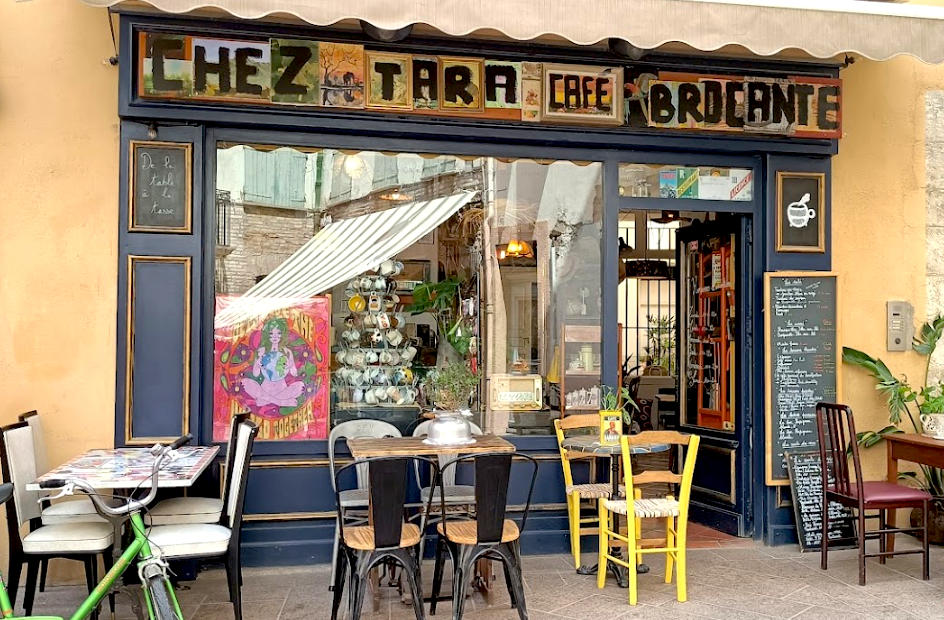 Bar brocante chez Tara Perpignan